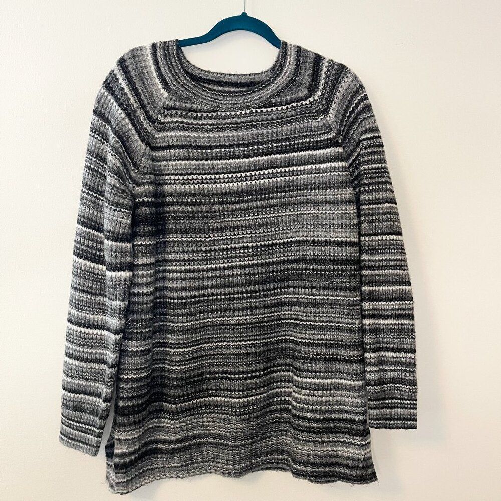 a.n.a. crew neck pullover black and white striped long sleeve sweater. Size L